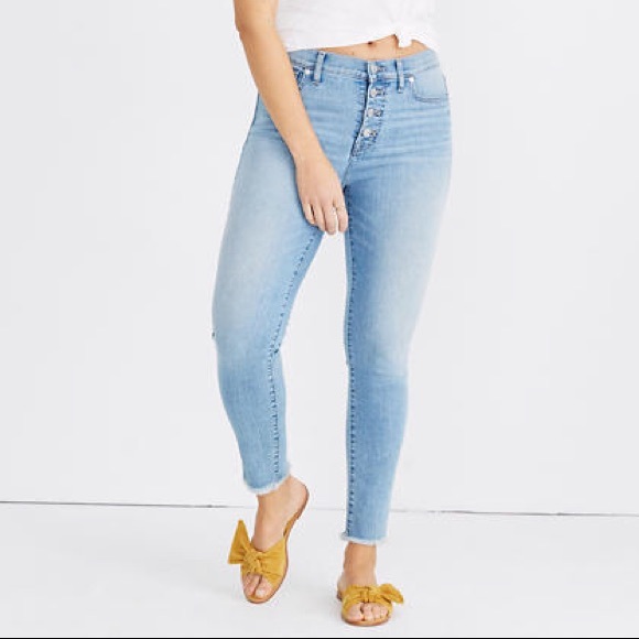 Madewell Denim - Madewell 9” High Rise Button Front Skinny Crop